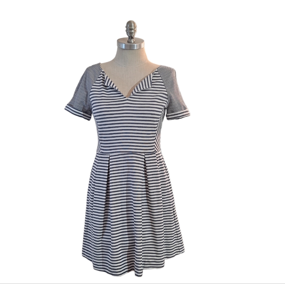 Three Dots Womens Pleated Knee-Length Casual Dress Size Medium Grey/Whit…